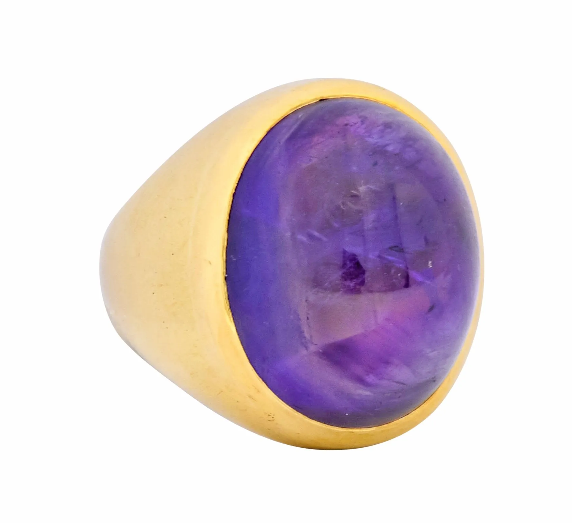 1970's Vintage Amethyst Cabochon 18 Karat Gold Unisex Ring