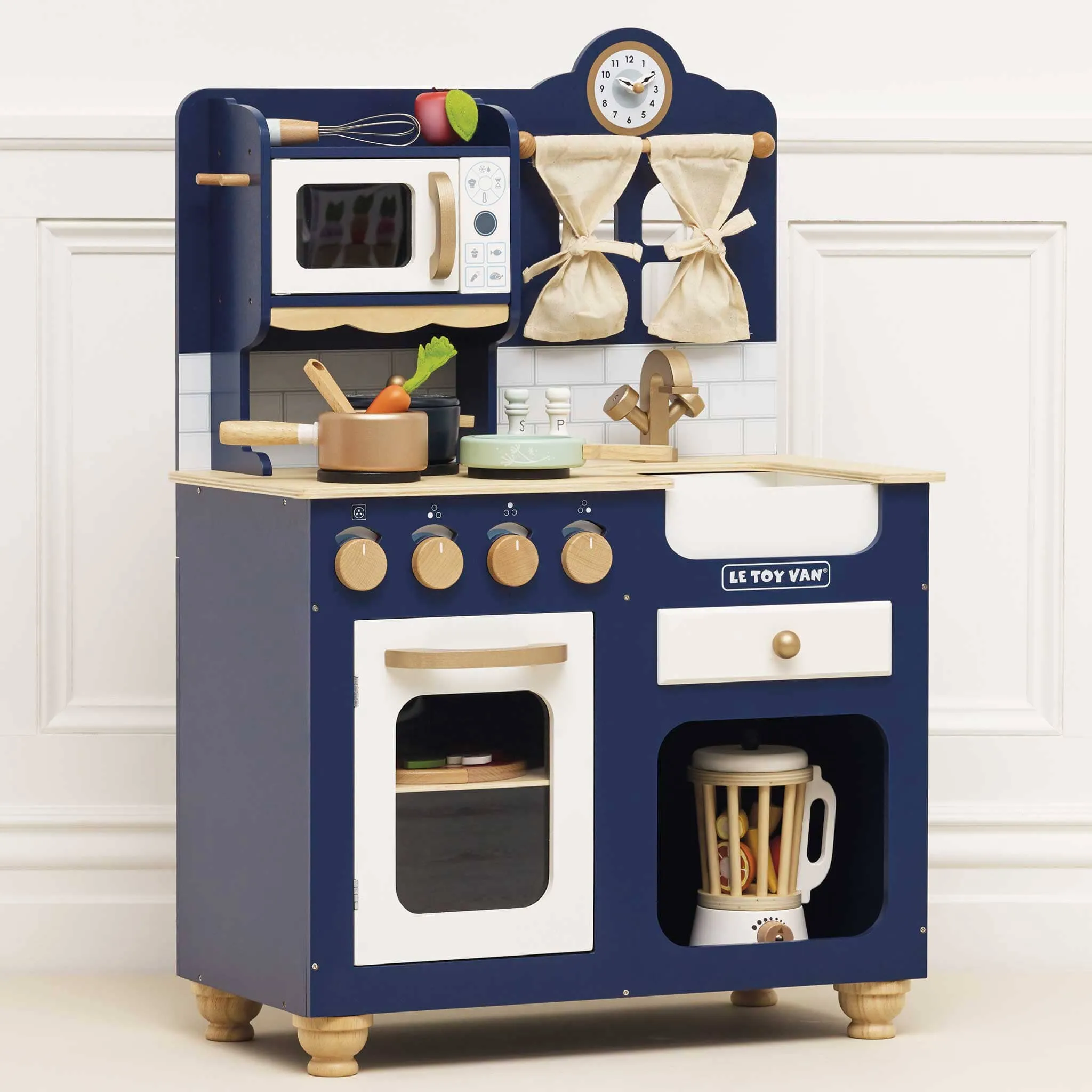 Oxford Wooden Play Kitchen