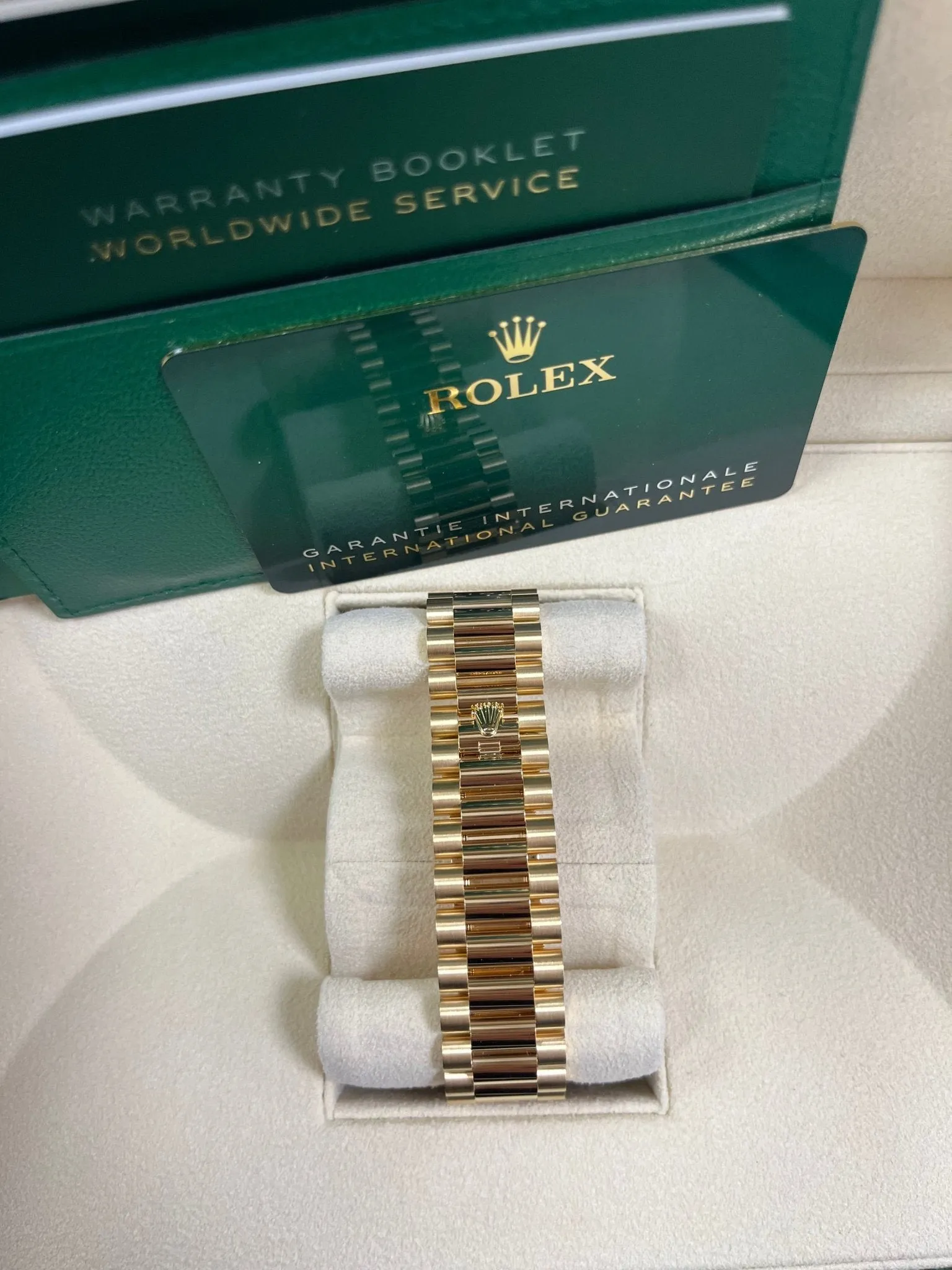 Rolex Day-Date 40mm Ombre Green Roman Dial New Release 228238